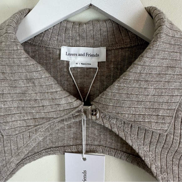 NWT Lovers and Friends Ivana Shrug - Picture 4 of 6